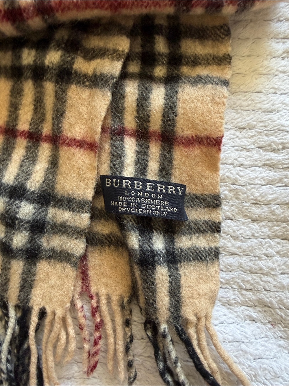 Burberry Beige Black Red Classic Check Scarf - Picture 3 of 6